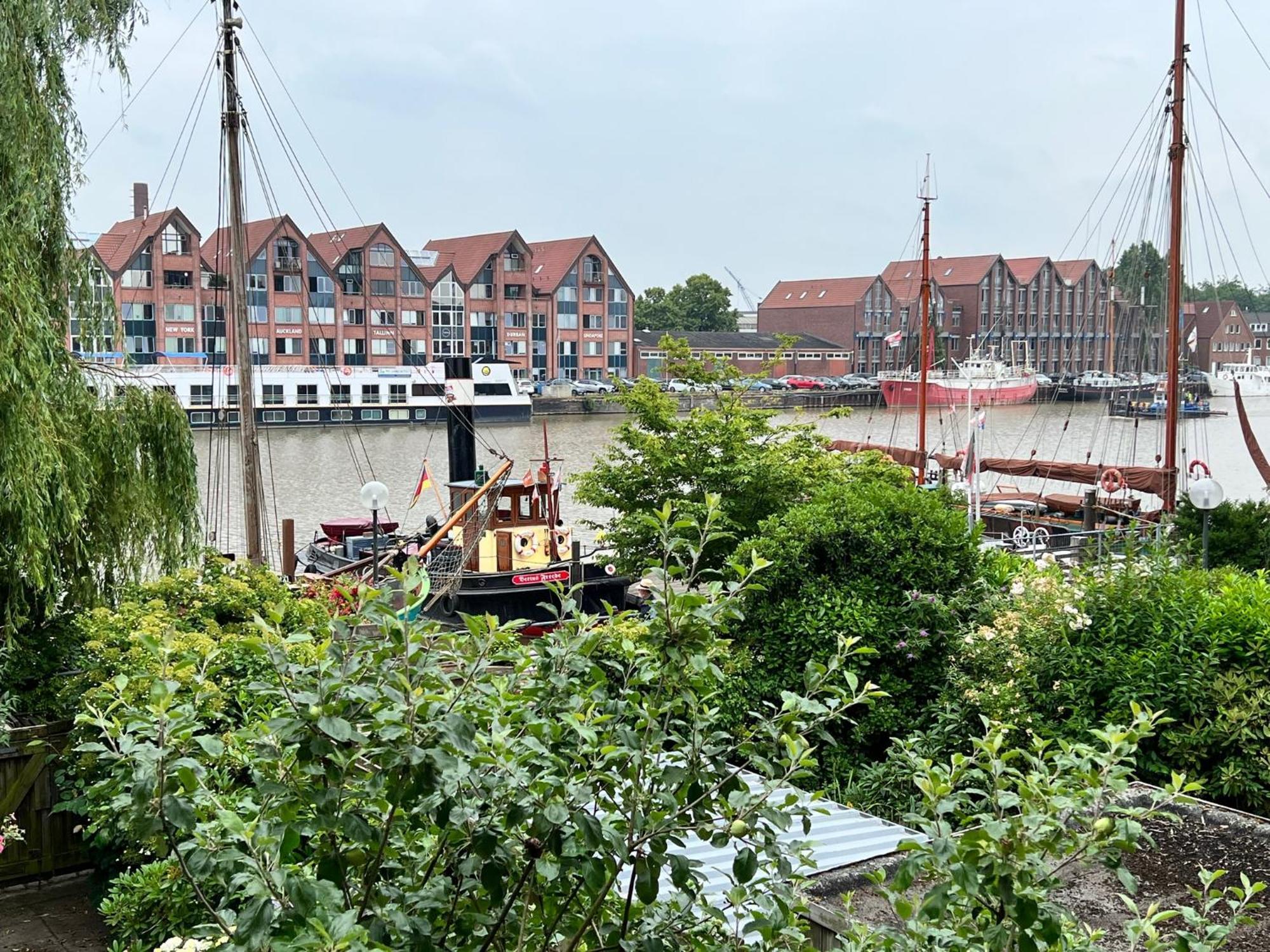 Hafenblick Appartement Leer Bagian luar foto